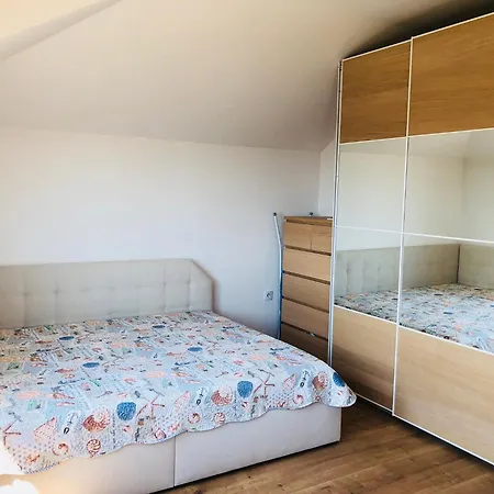 Adi Apartment *